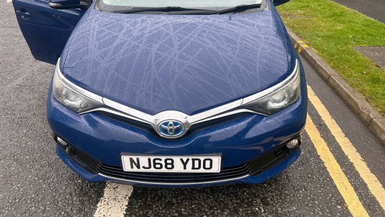 Toyota Auris 1.8 Hybrid Icon Tech TSS 5dr CVT Hybrid Estate